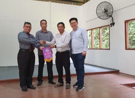 Sponsorship of School Bags to SJKC Chung Hua